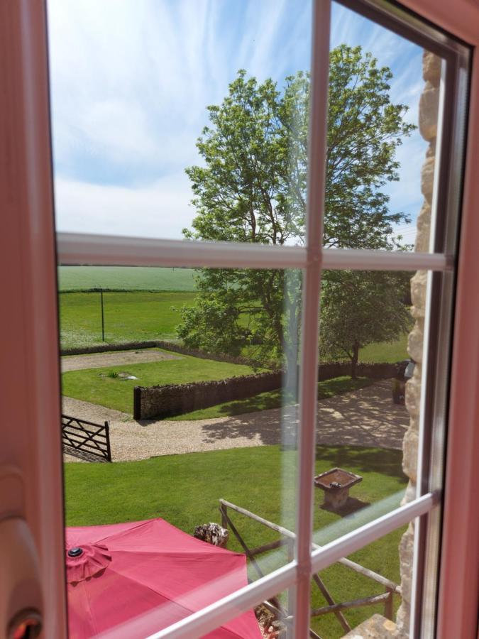 Thames Head Wharf - Historic Cotswold Cottage With Stunning Countryside Views Cirencester Exteriér fotografie