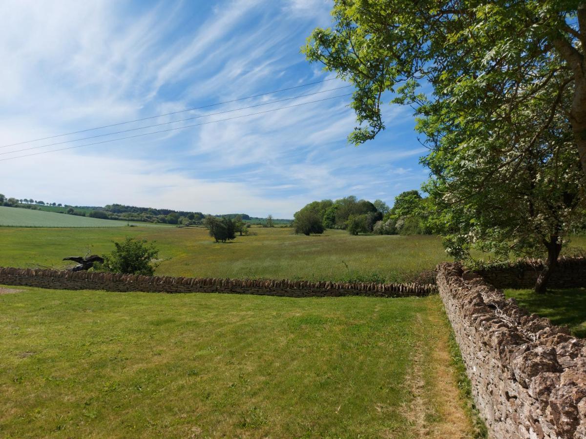 Thames Head Wharf - Historic Cotswold Cottage With Stunning Countryside Views Cirencester Exteriér fotografie
