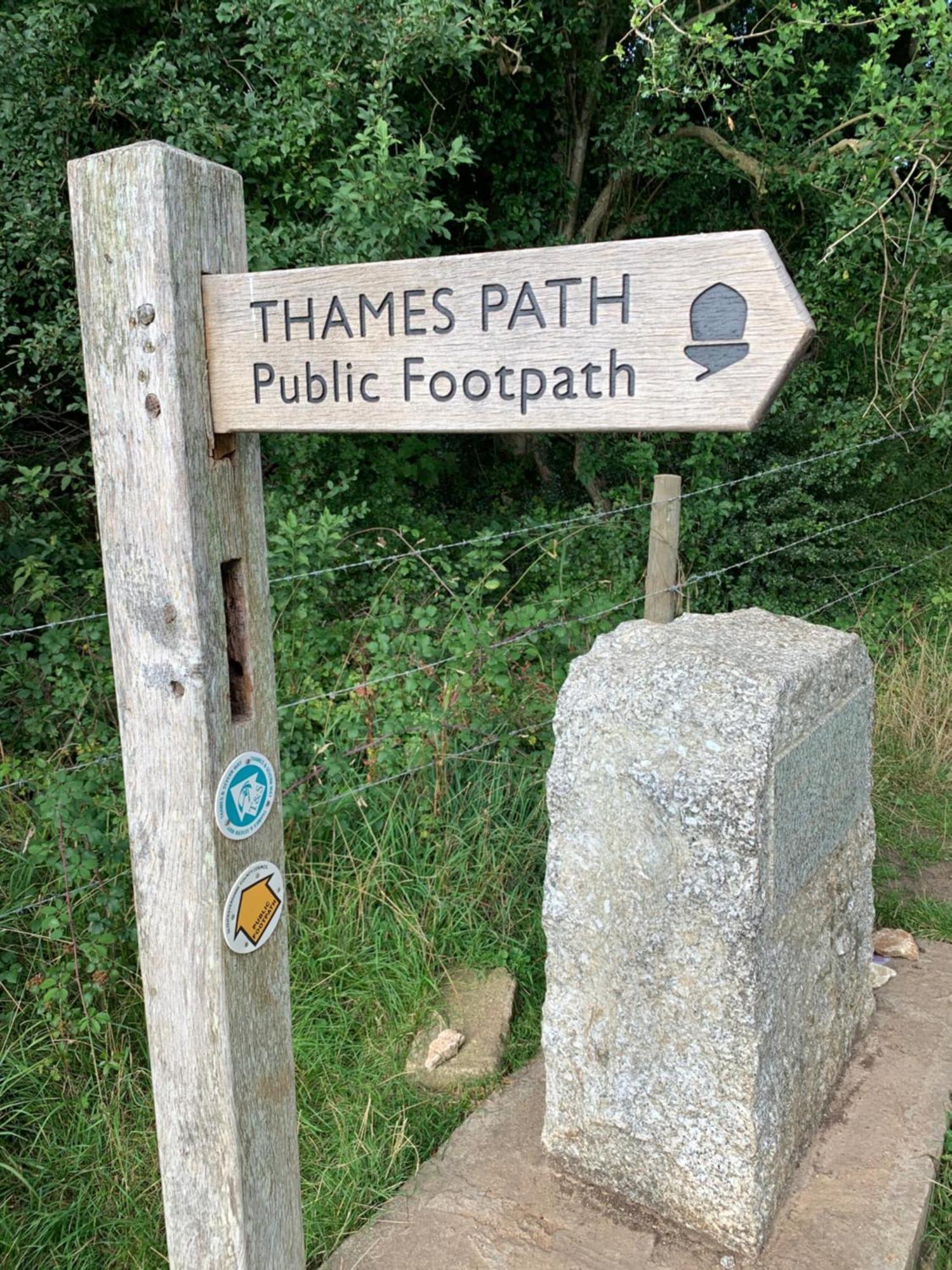 Thames Head Wharf - Historic Cotswold Cottage With Stunning Countryside Views Cirencester Exteriér fotografie