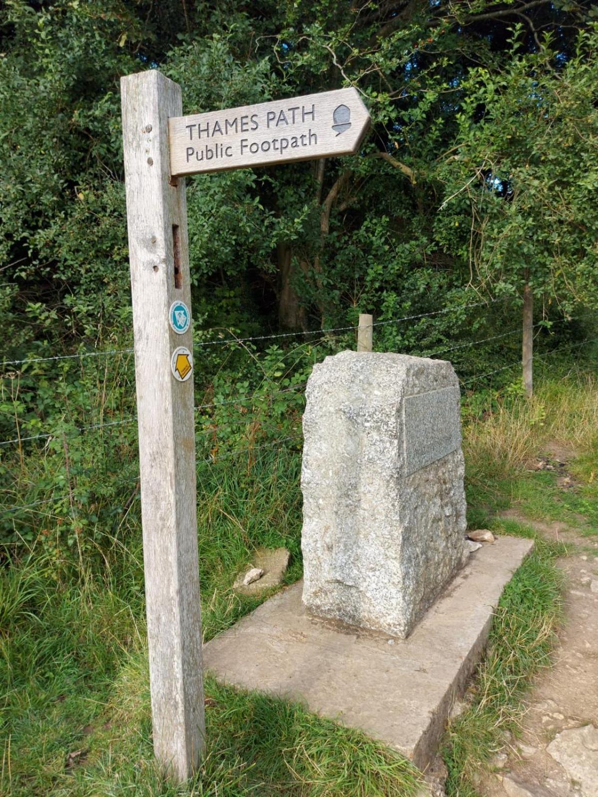 Thames Head Wharf - Historic Cotswold Cottage With Stunning Countryside Views Cirencester Exteriér fotografie