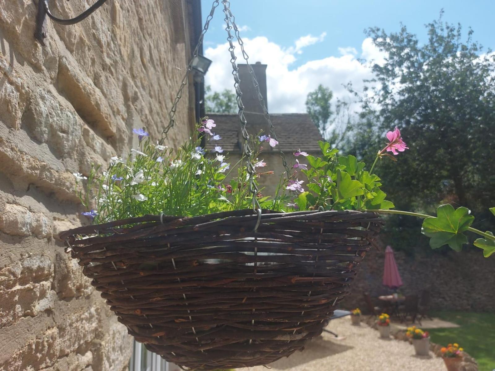 Thames Head Wharf - Historic Cotswold Cottage With Stunning Countryside Views Cirencester Exteriér fotografie