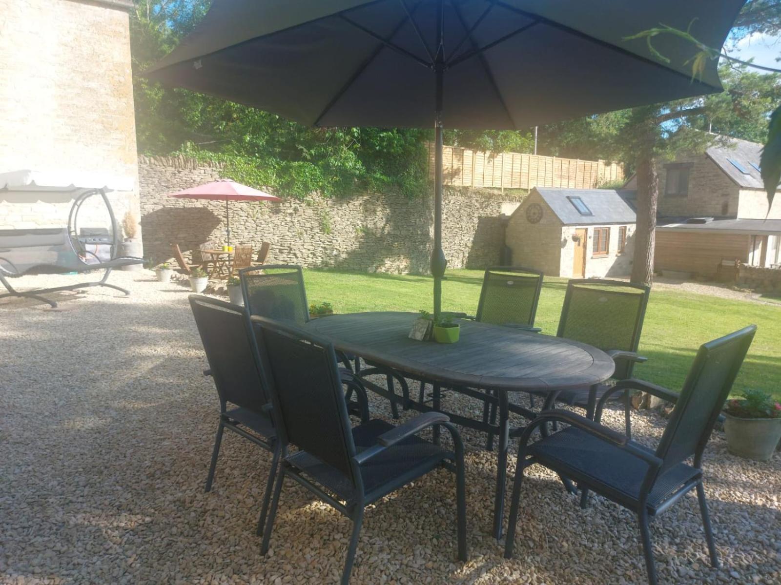 Thames Head Wharf - Historic Cotswold Cottage With Stunning Countryside Views Cirencester Exteriér fotografie
